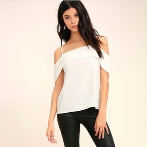 Lulu’s play a tune white off the shoulder top